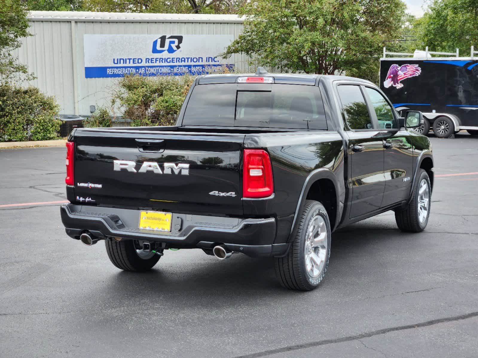 2025 Ram 1500 Lone Star 4x4 Crew Cab 57 Box 3