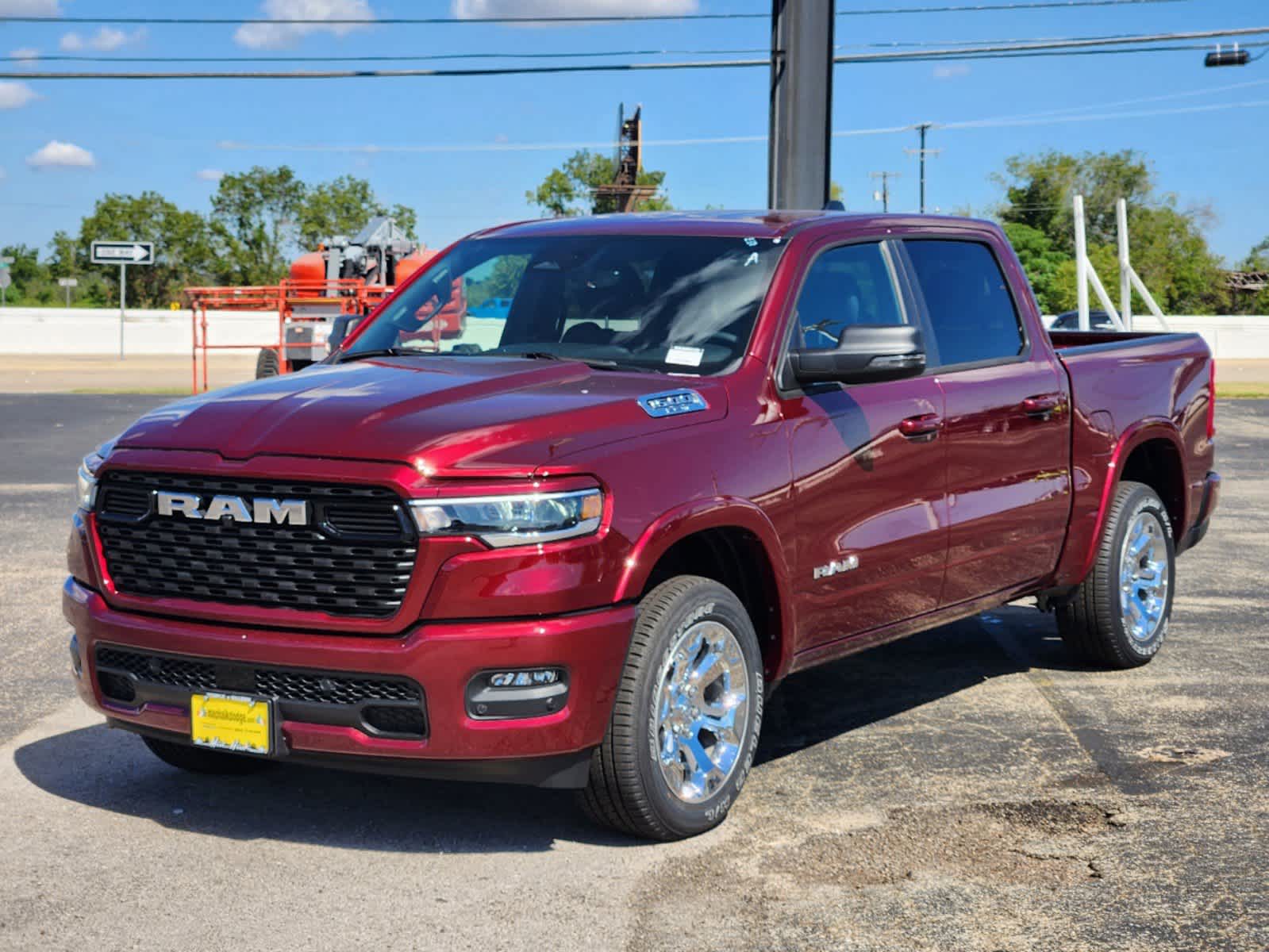 2025 Ram 1500 Lone Star 4x4 Crew Cab 57 Box 2