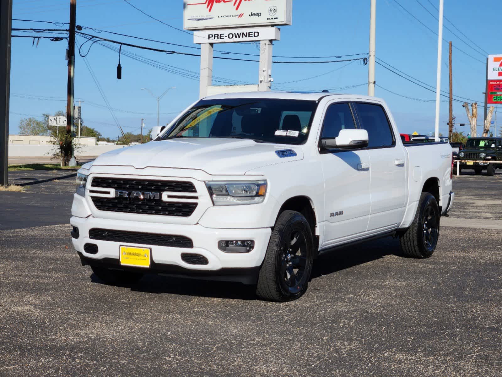 2023 Ram 1500 Big Horn 4x4 Crew Cab 57 Box 4