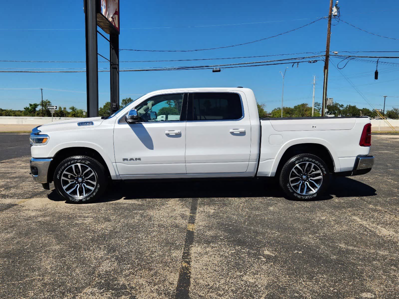 2025 Ram 1500 Longhorn 4x4 Crew Cab 57 Box 3