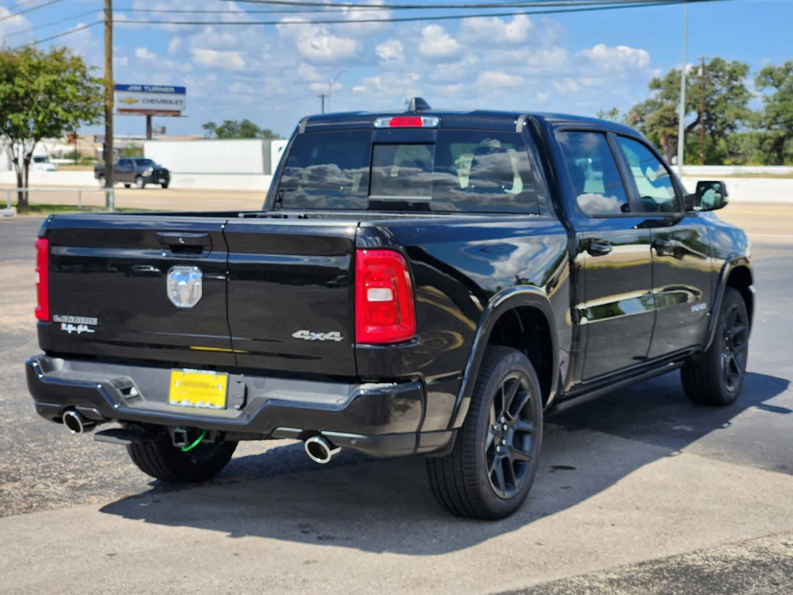 2025 Ram 1500 Laramie 4x4 Crew Cab 57 Box 4