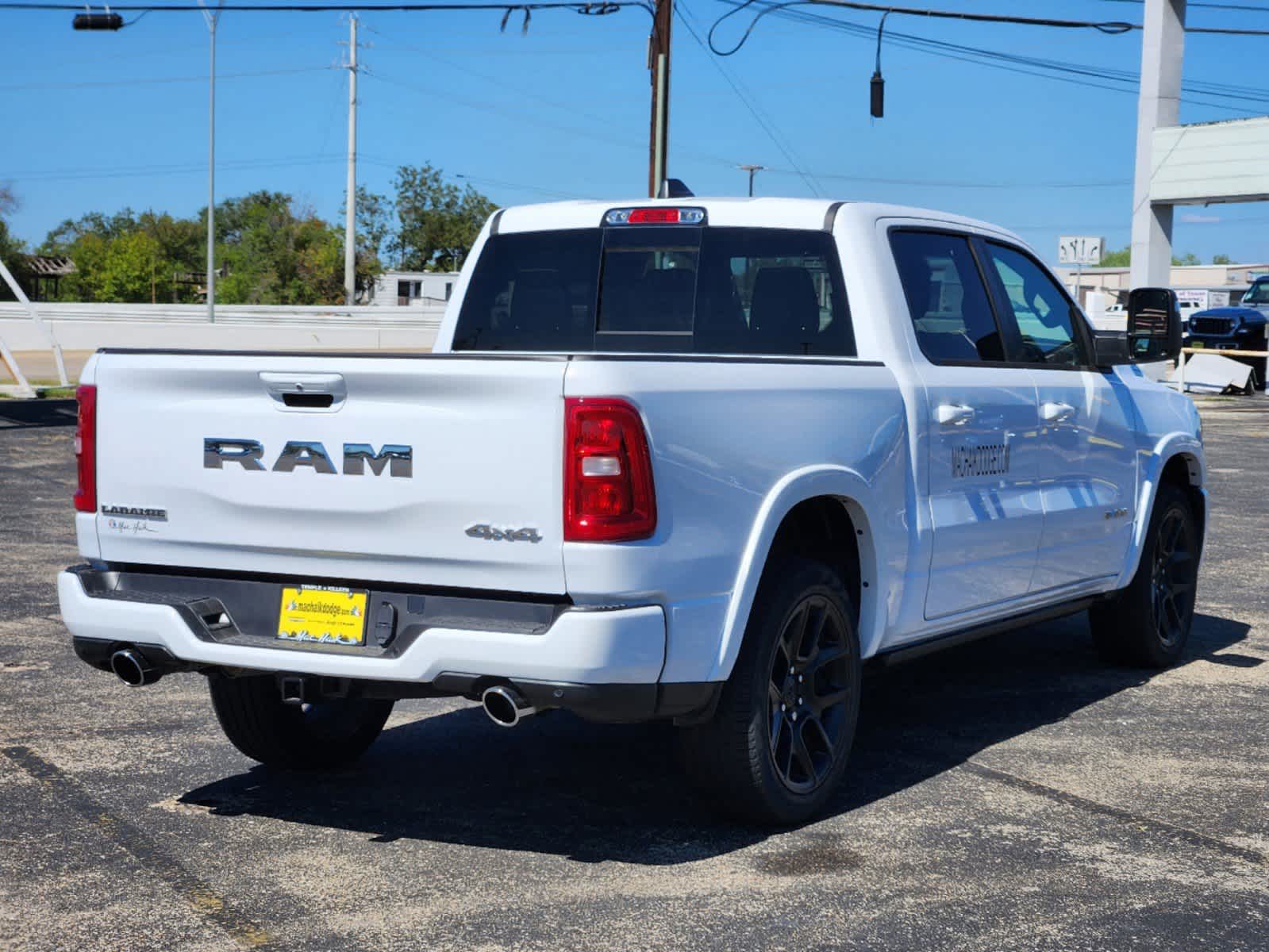 2025 Ram 1500 Laramie 4x4 Crew Cab 57 Box 4