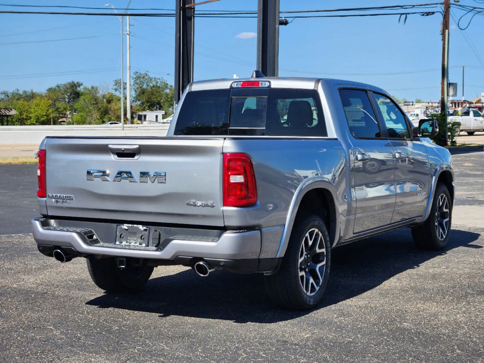 2025 Ram 1500 Laramie 4x4 Crew Cab 57 Box 4