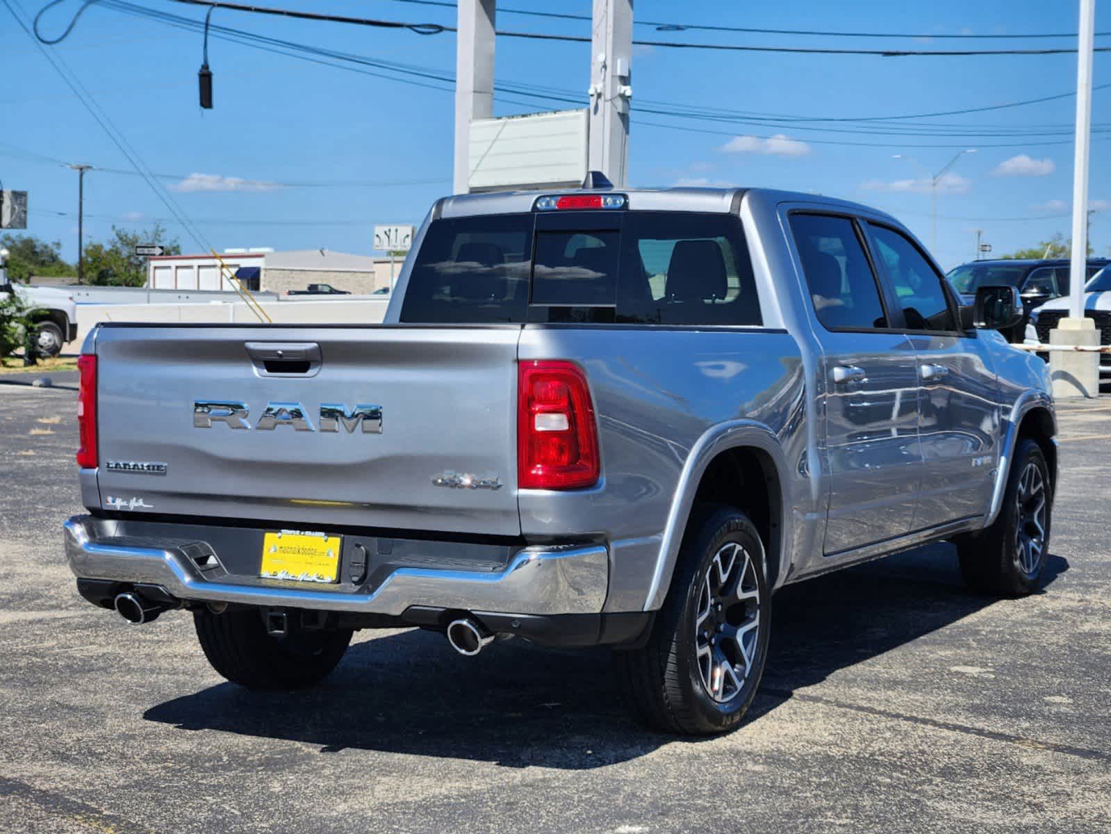 2025 Ram 1500 Laramie 4x4 Crew Cab 57 Box 4