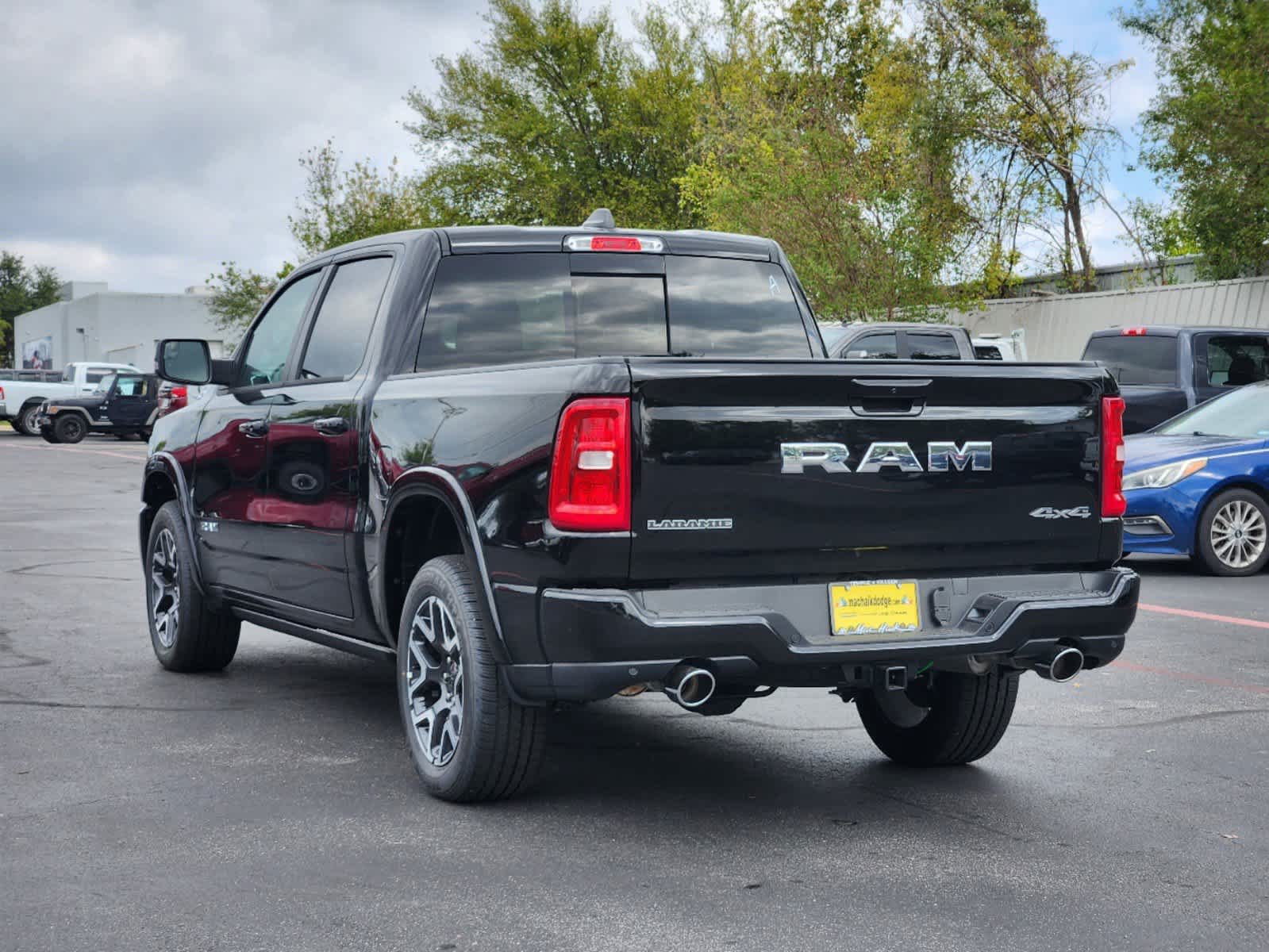 2025 Ram 1500 Laramie 4x4 Crew Cab 57 Box 4