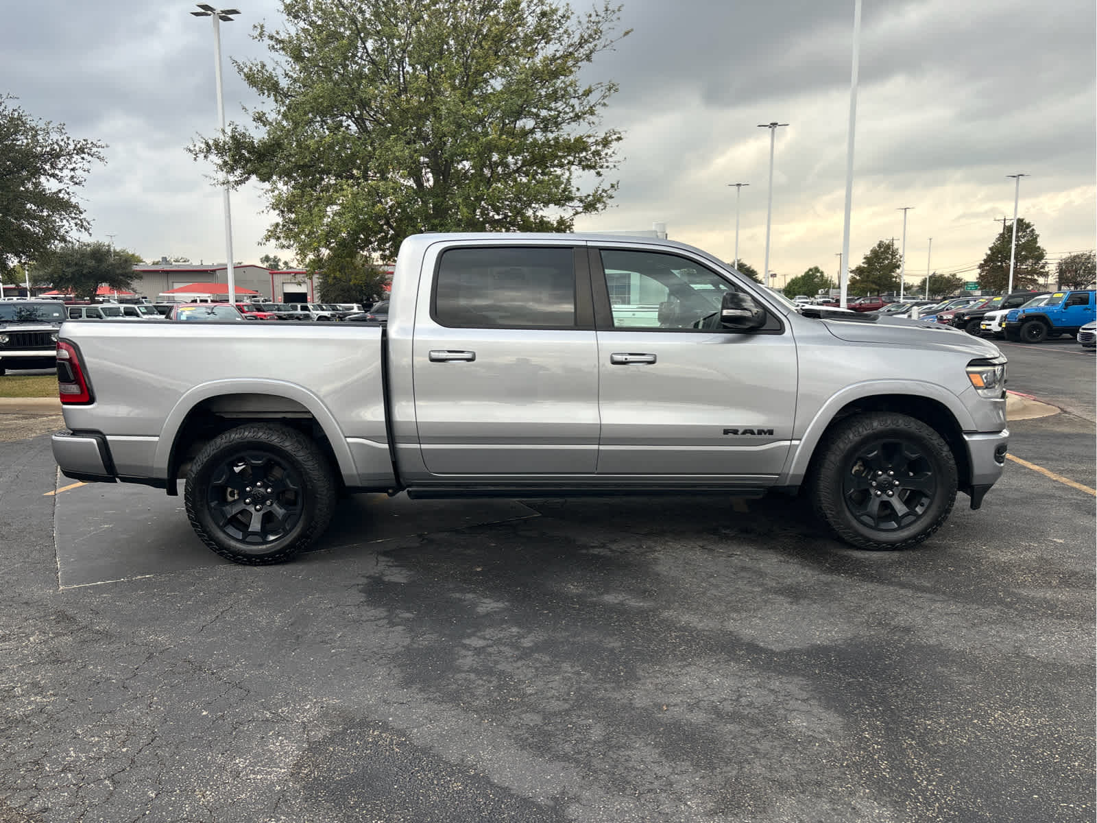 2022 Ram 1500 Laramie 4x4 Crew Cab 57 Box 9