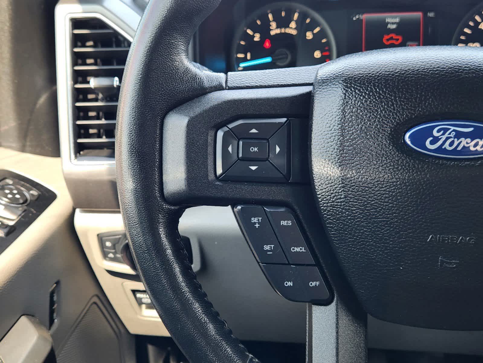 2018 Ford F-150 XLT 2WD SuperCrew 5.5 Box 26