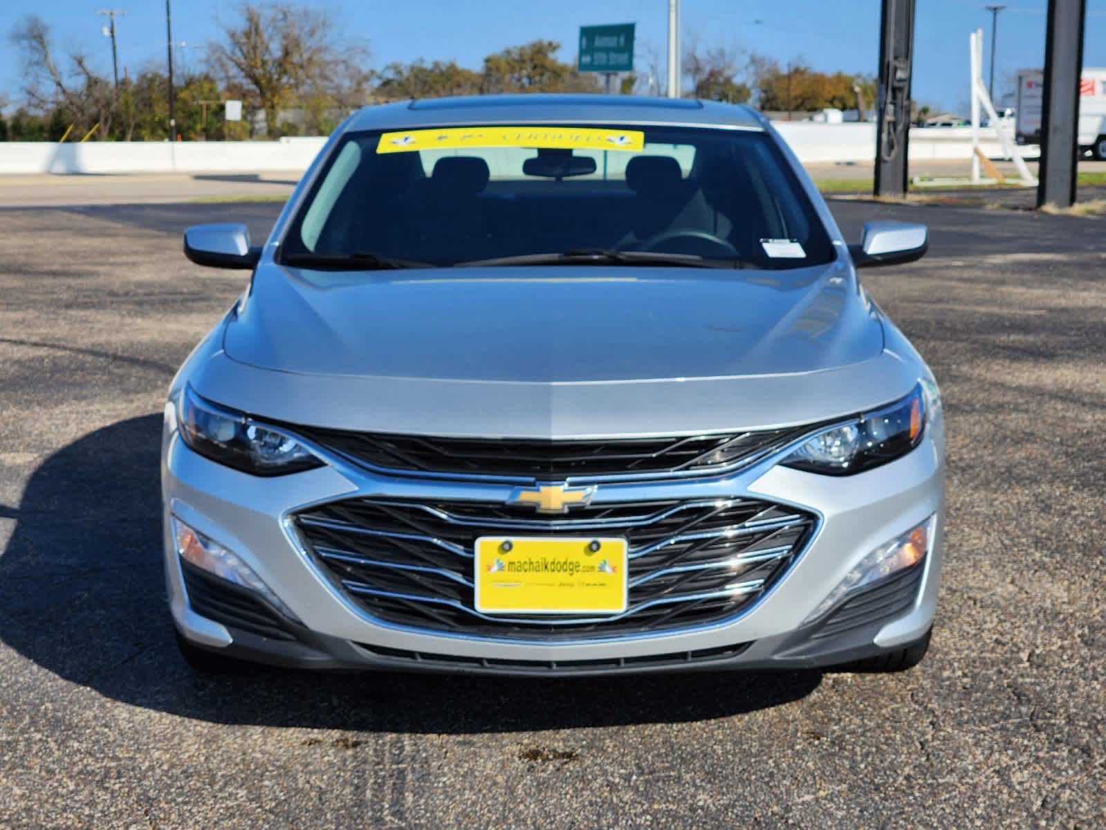 2022 Chevrolet Malibu LT 2