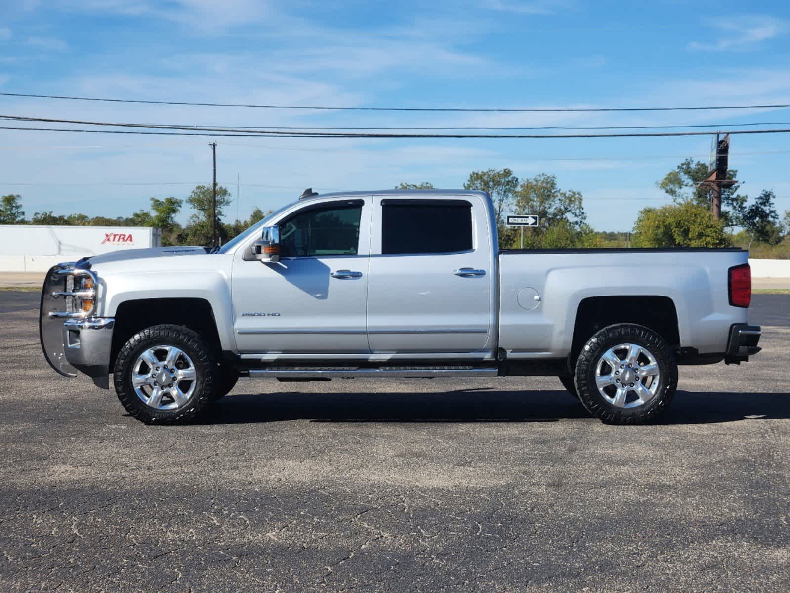 2019 Chevrolet Silverado 2500HD LTZ 4WD Crew Cab 153.7 4