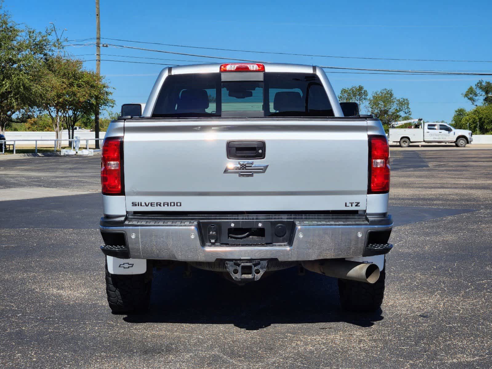 2015 Chevrolet Silverado 2500HD LTZ 4WD Crew Cab 153.7 6