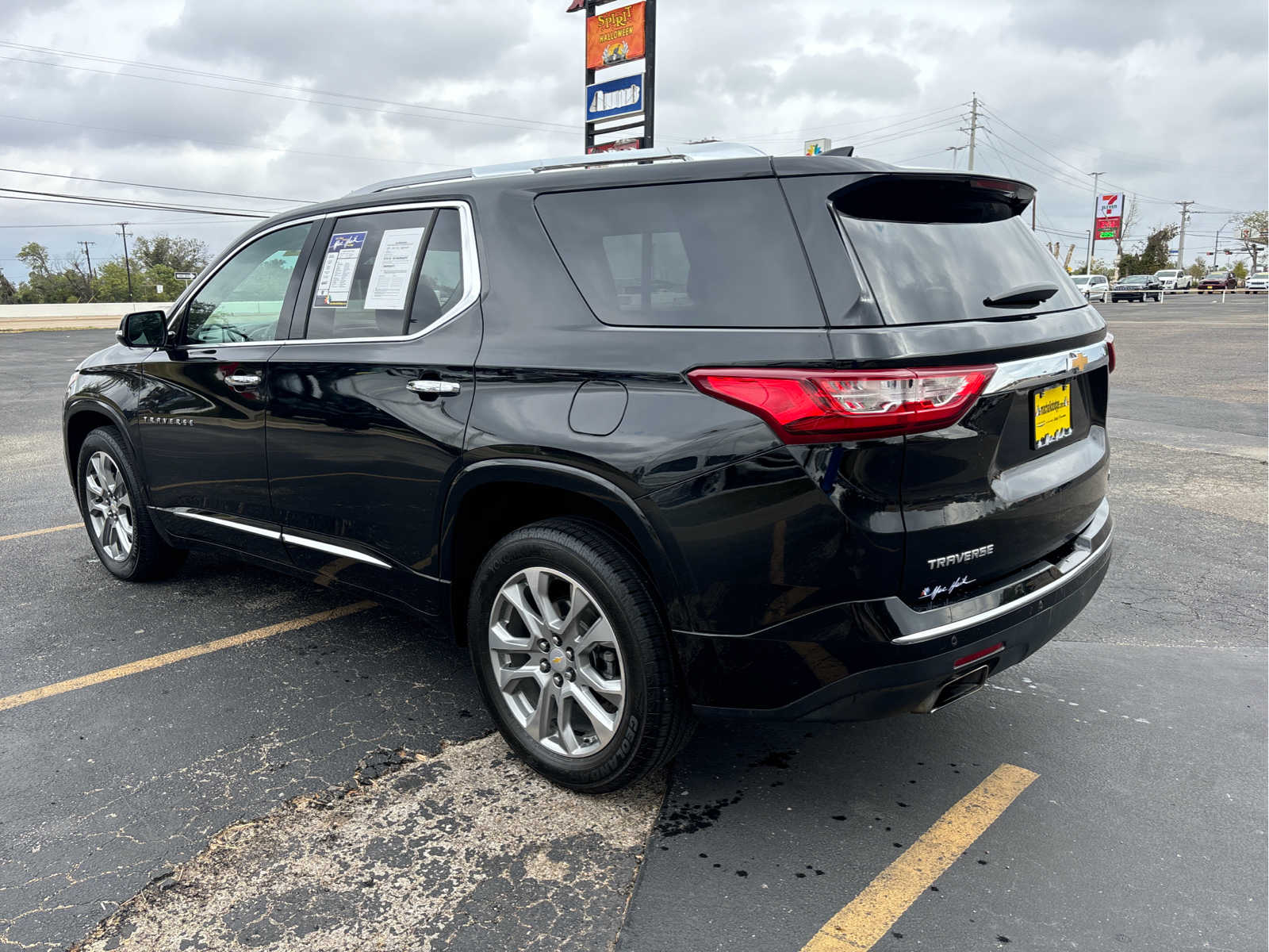 2018 Chevrolet Traverse Premier 24