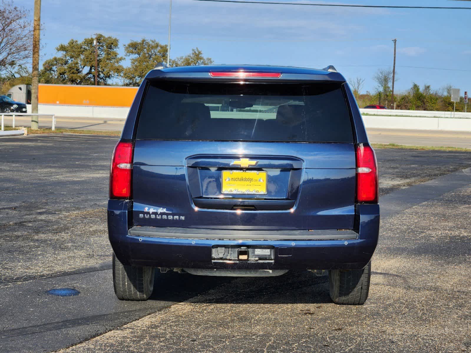 2019 Chevrolet Suburban LT 6