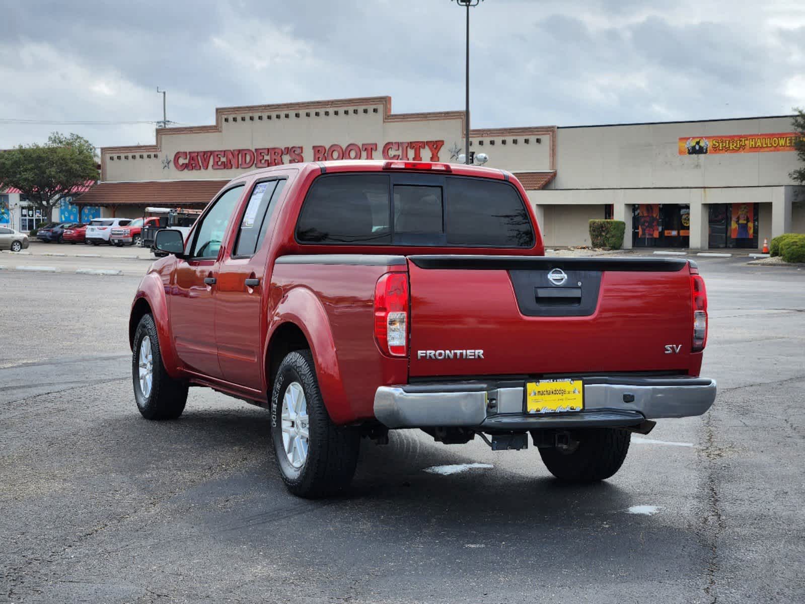 2015 Nissan Frontier SV 2WD Crew Cab SWB Auto 7