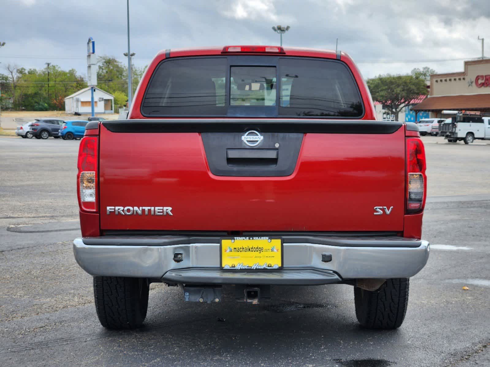 2015 Nissan Frontier SV 2WD Crew Cab SWB Auto 6