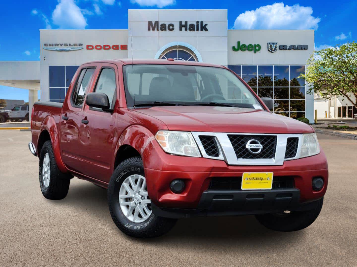 2015 Nissan Frontier SV 2WD Crew Cab SWB Auto 1