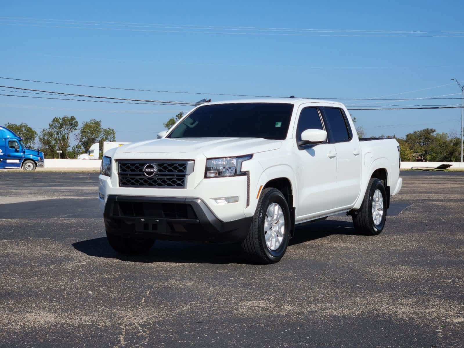 2023 Nissan Frontier SV Crew Cab 4x2 Auto 3