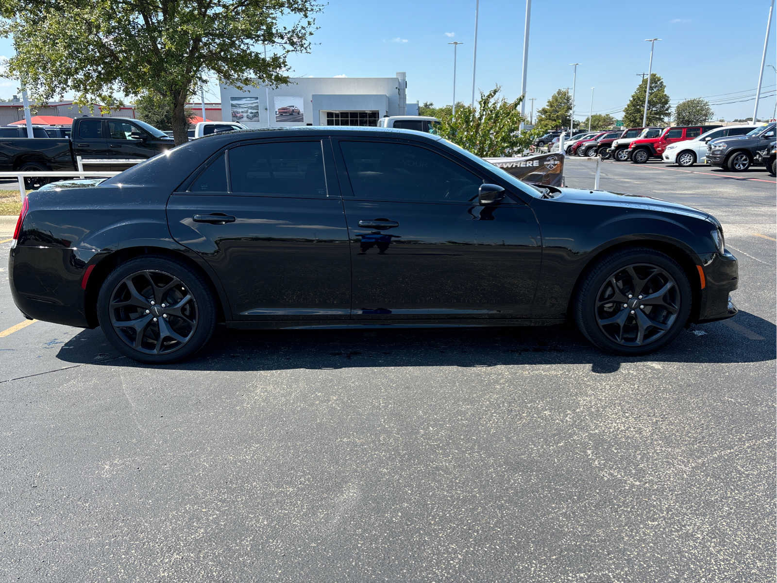 2021 Chrysler 300 Touring L 3