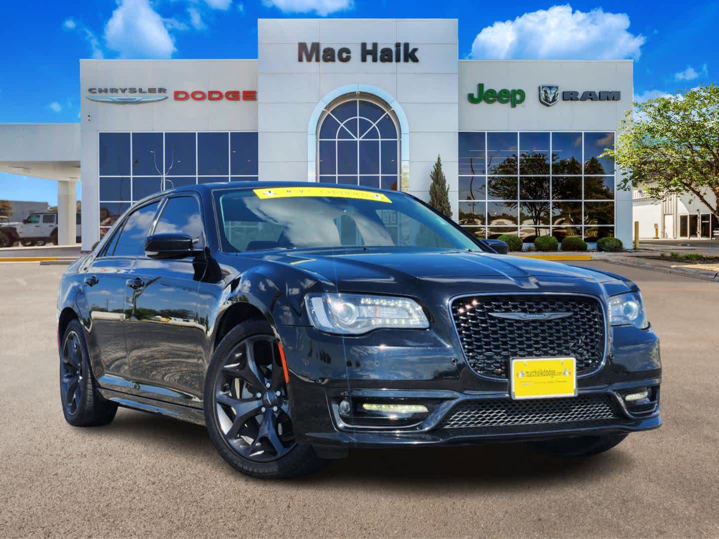 2021 Chrysler 300 Touring L 2