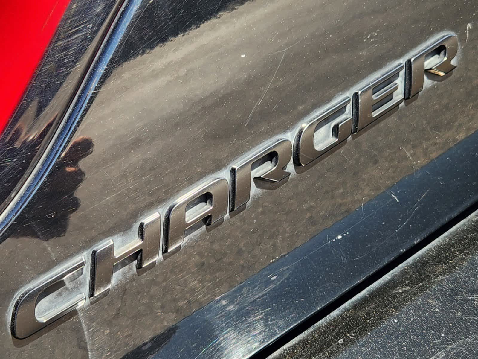 2019 Dodge Charger SXT 12