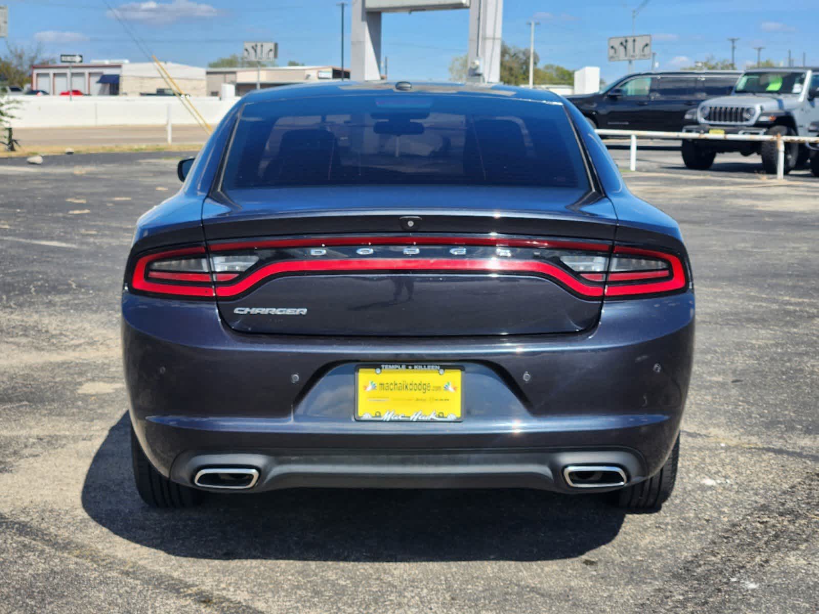 2019 Dodge Charger SXT 6