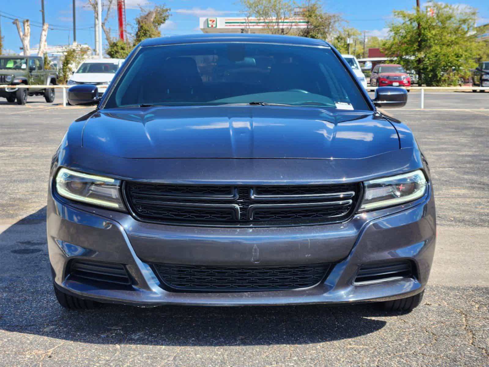 2019 Dodge Charger SXT 2