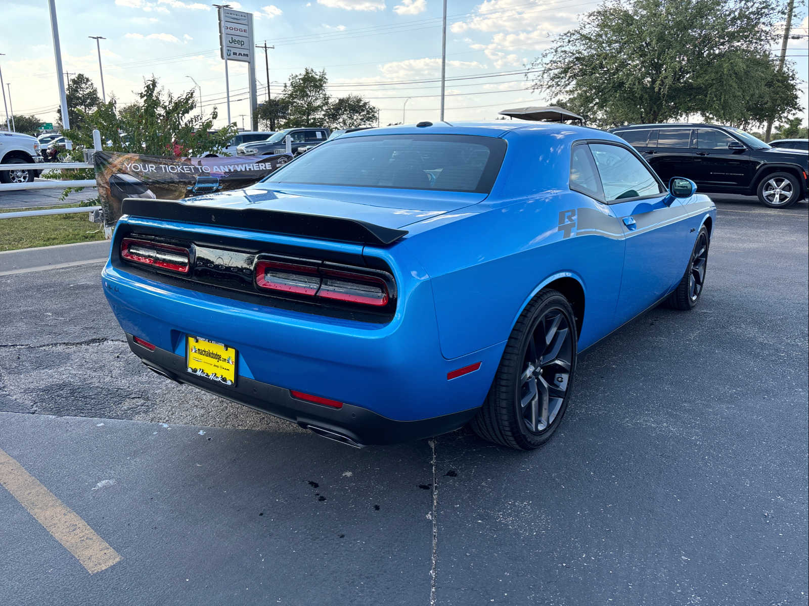 2023 Dodge Challenger R/T 3