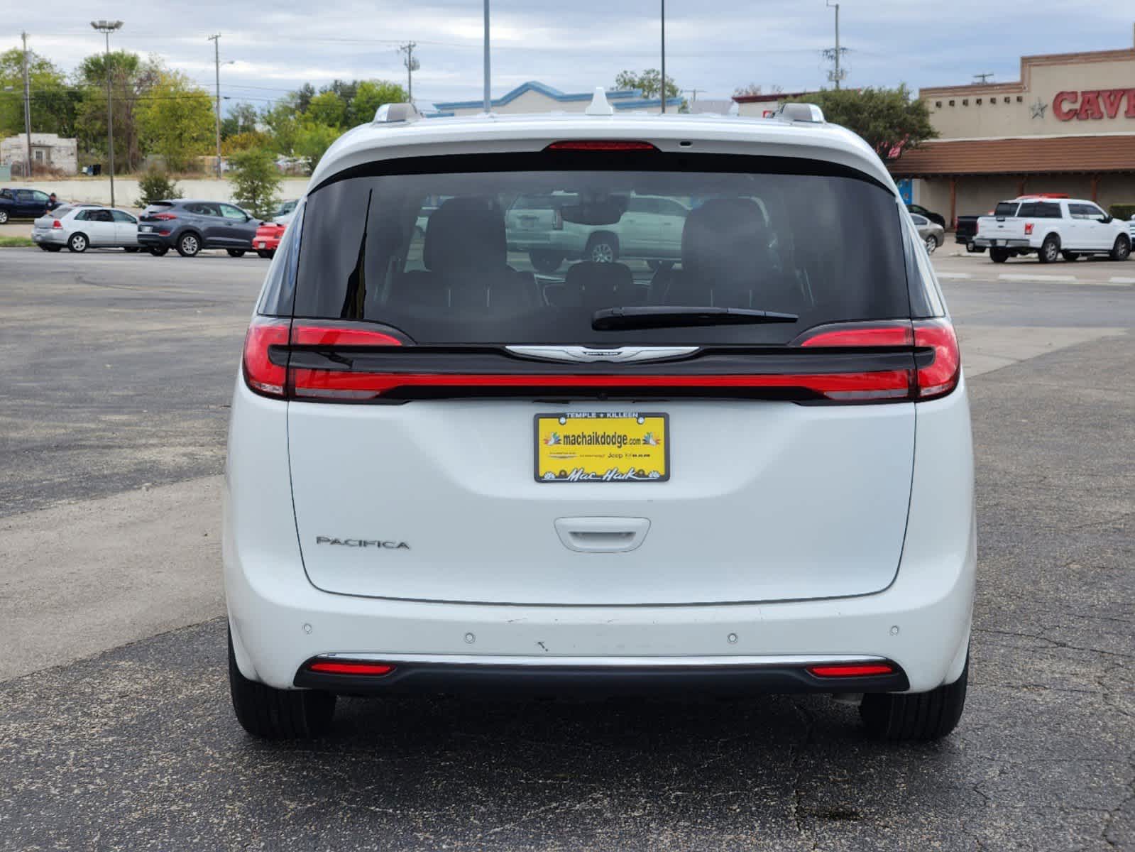 2021 Chrysler Pacifica Touring L 5