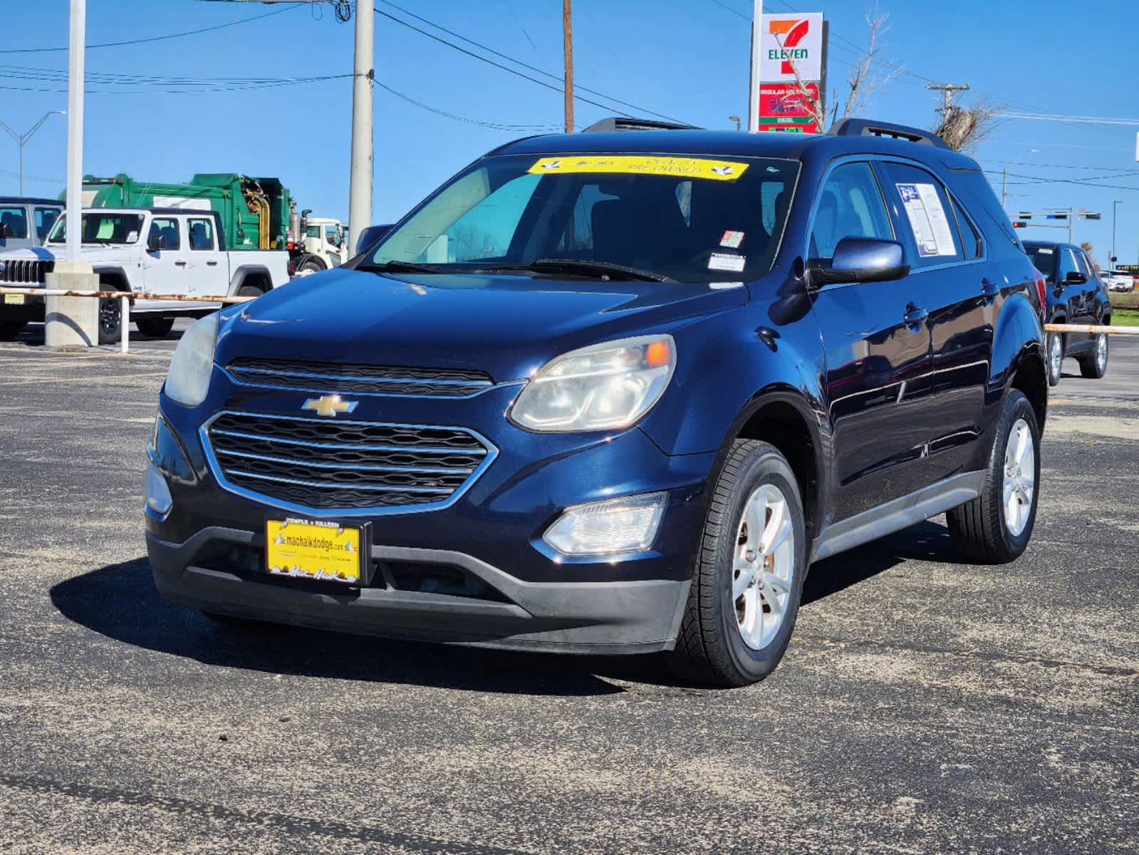 2017 Chevrolet Equinox LT 2