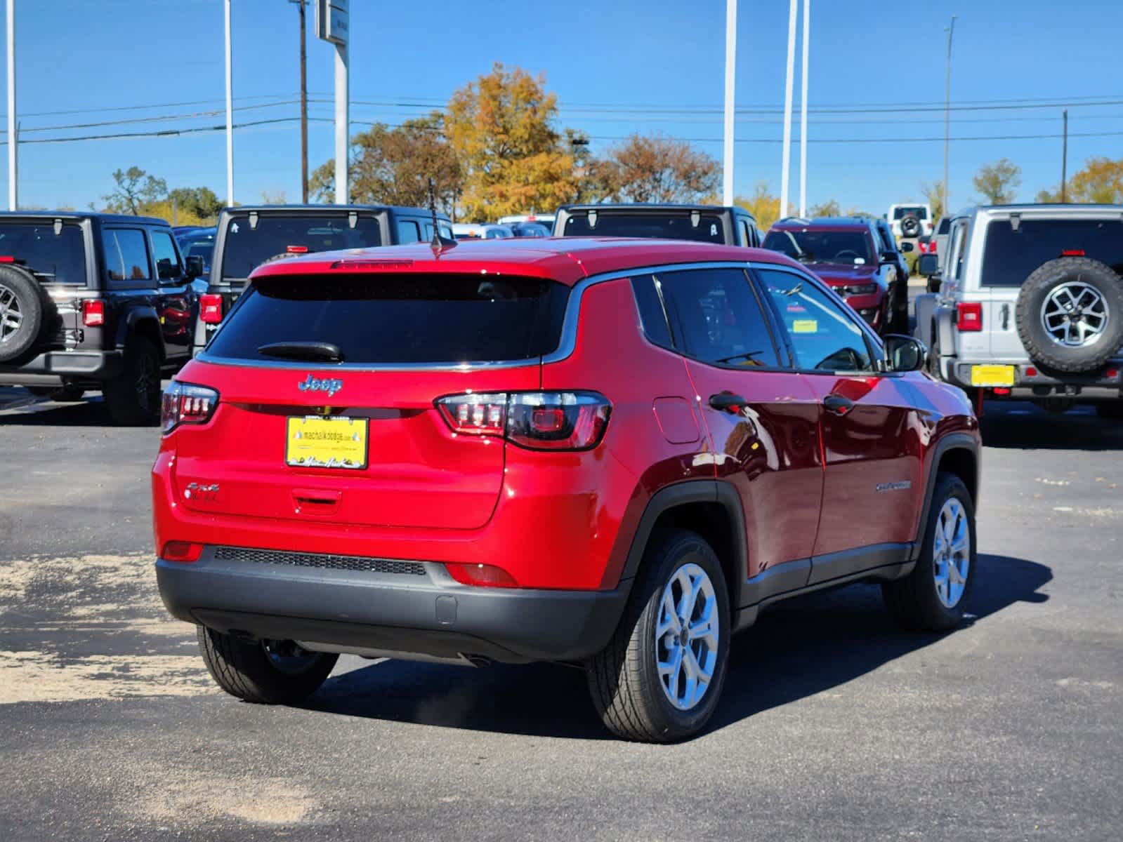 2025 Jeep Compass Sport 3