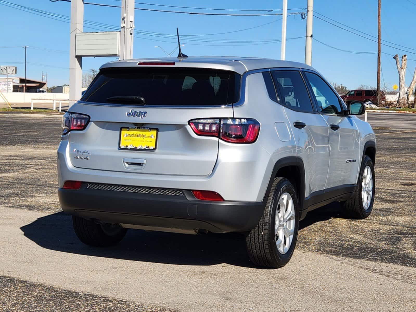 2024 Jeep Compass Sport 4