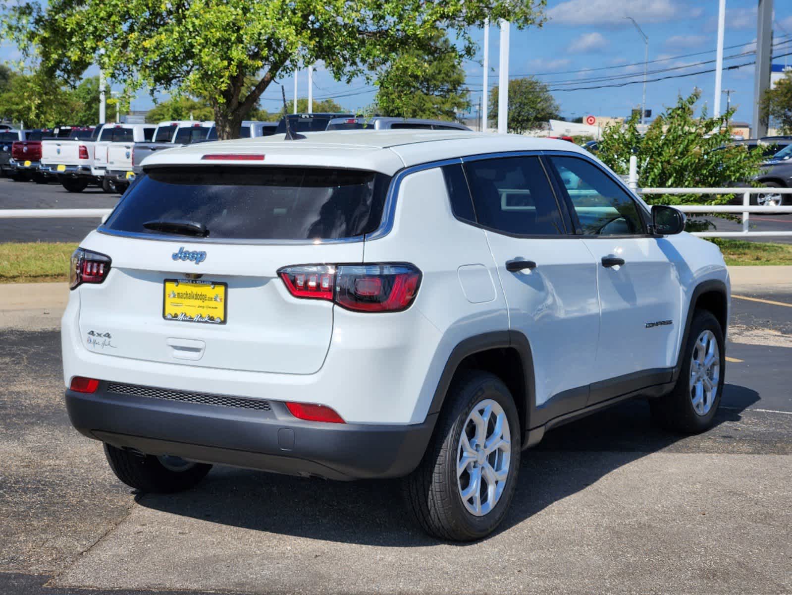 2024 Jeep Compass Sport 4