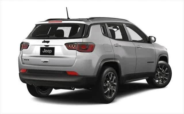 2025 Jeep Compass Latitude 2