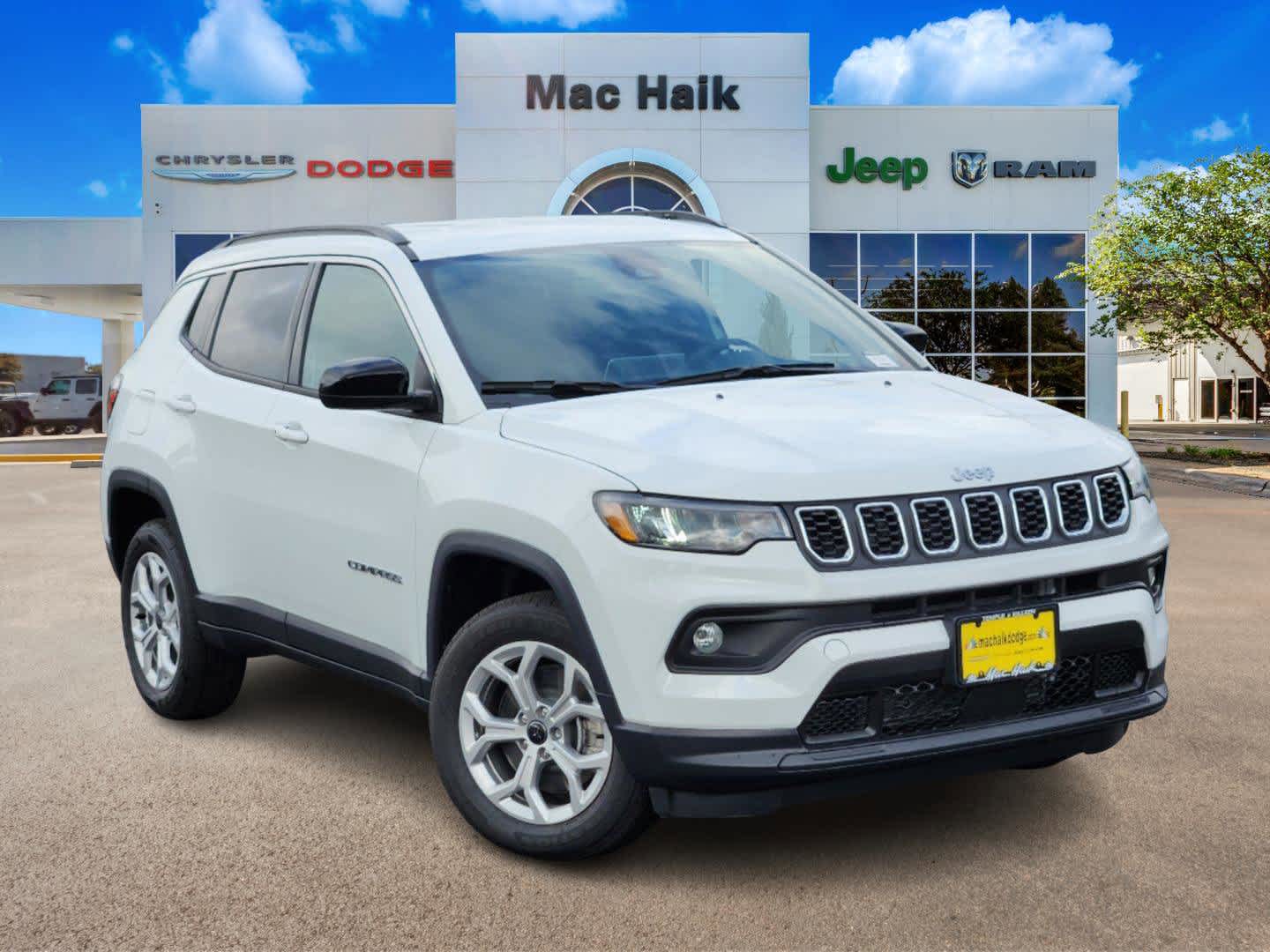 2025 Jeep Compass Latitude 1