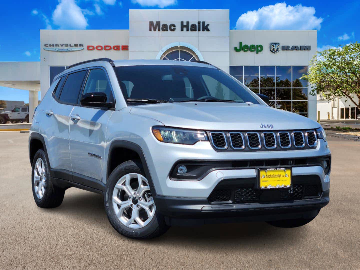 2025 Jeep Compass Latitude 1