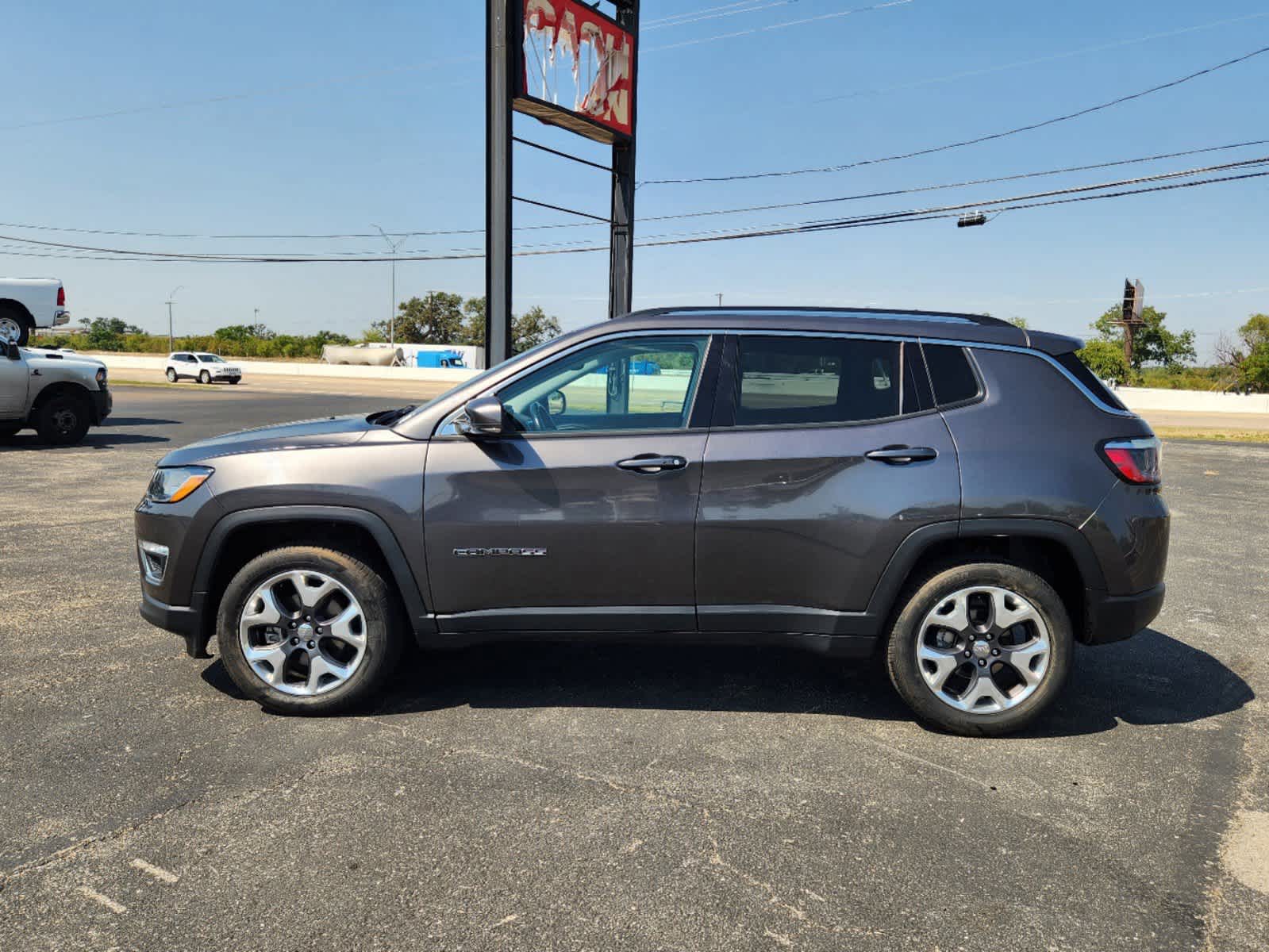 2021 Jeep Compass Limited 3