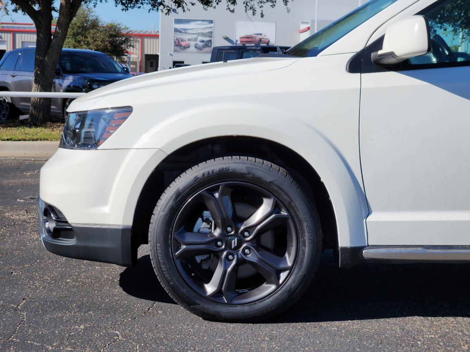 2020 Dodge Journey Crossroad 10