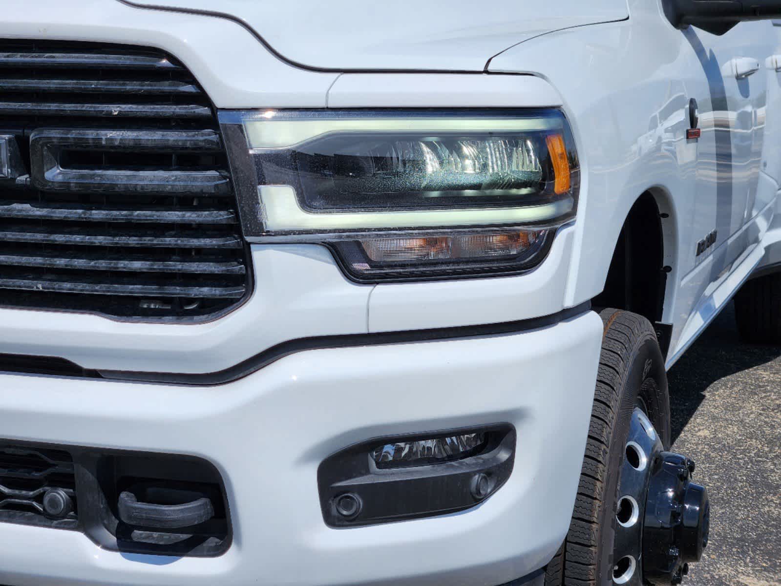 2024 Ram 3500 Laramie 4x4 Crew Cab 8 Box 5