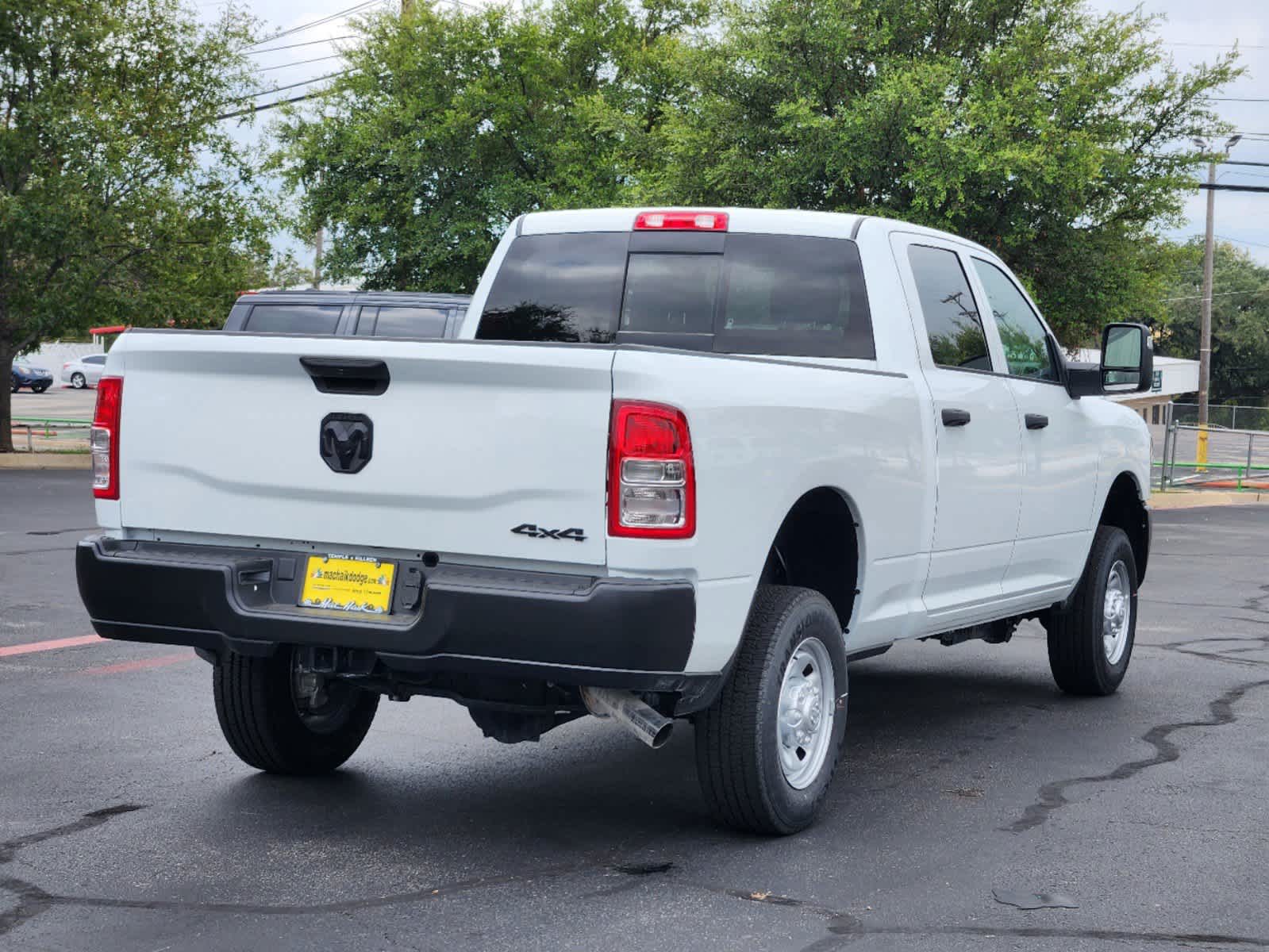 2024 Ram 2500 Tradesman 4x4 Crew Cab 64 Box 3