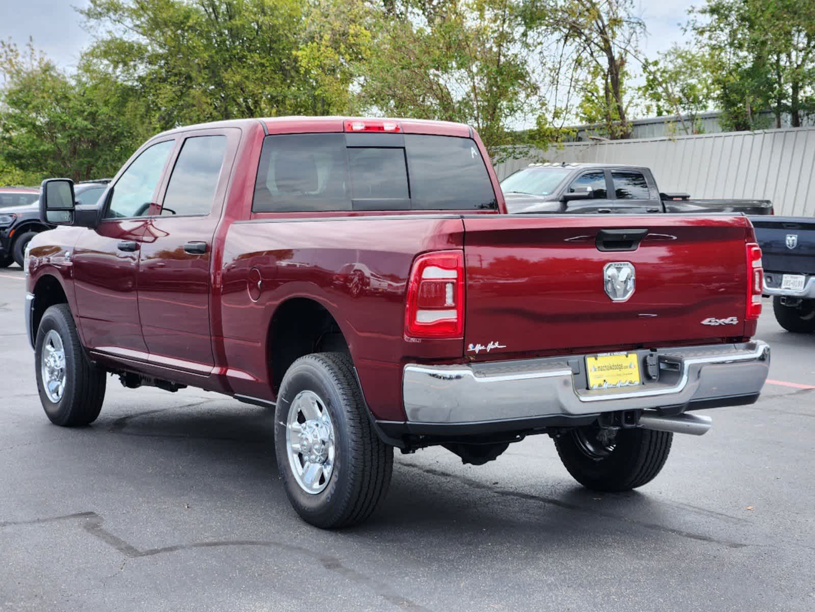 2024 Ram 2500 Tradesman 4x4 Crew Cab 64 Box 3