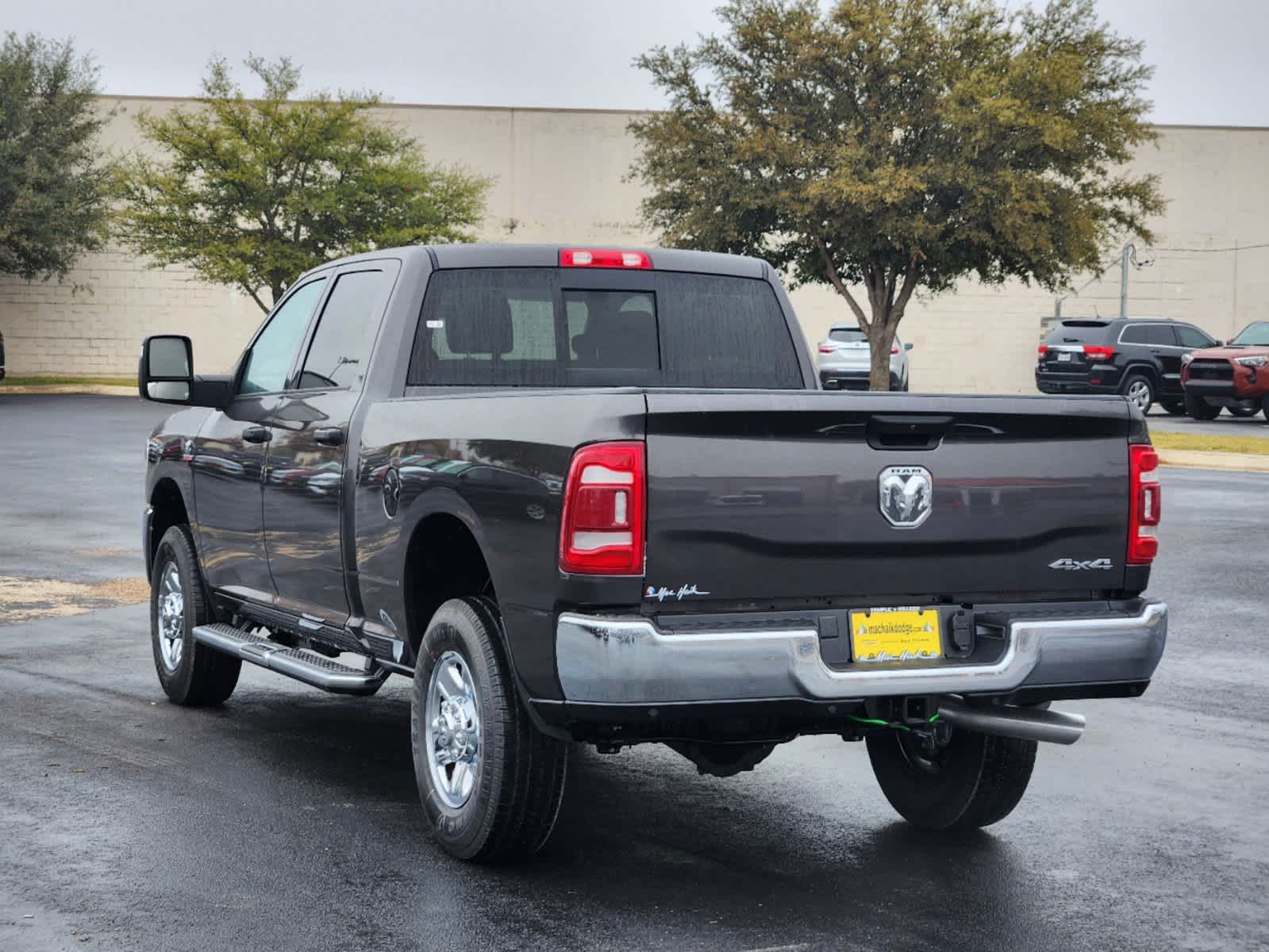 2024 Ram 2500 Tradesman 4x4 Crew Cab 64 Box 4