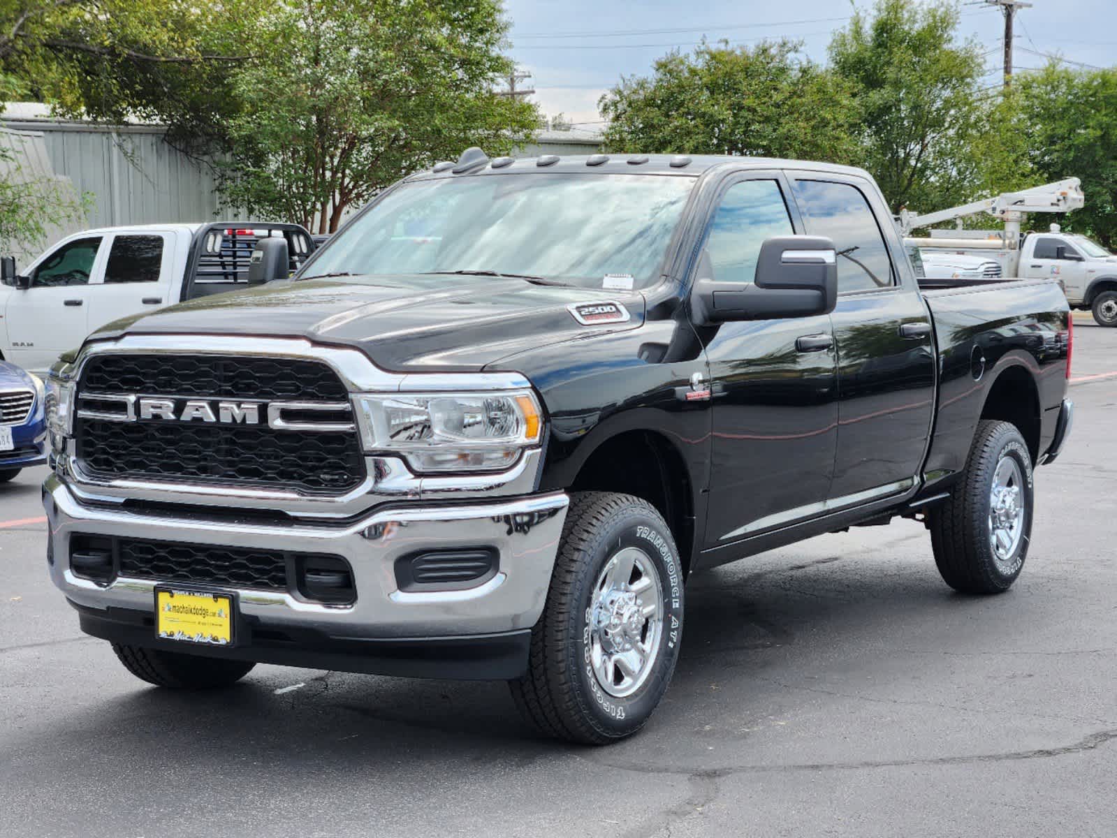 2024 Ram 2500 Tradesman 4x4 Crew Cab 64 Box 2