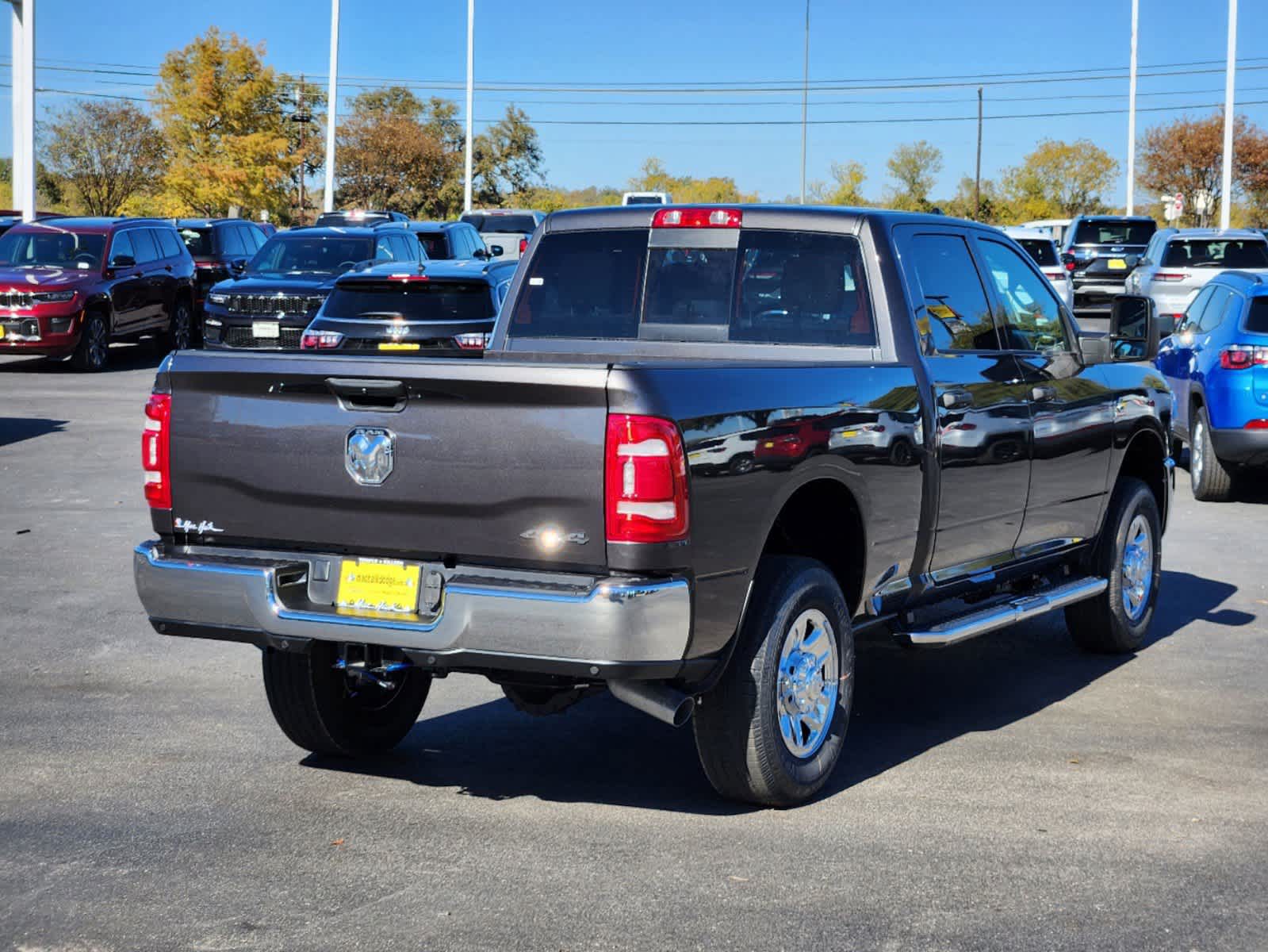 2024 Ram 2500 Tradesman 4x4 Crew Cab 64 Box 3