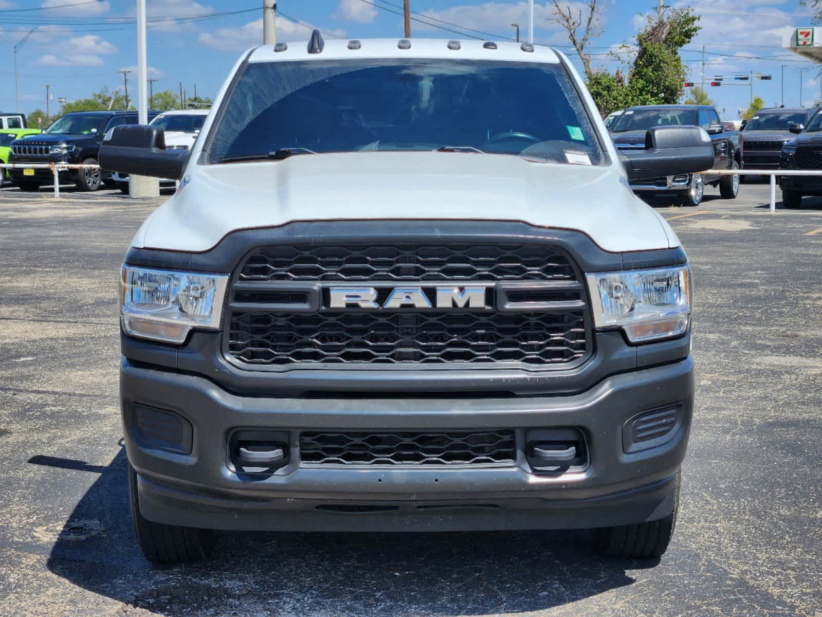 2022 Ram 3500 Chassis Cab Tradesman 4WD Crew Cab 60 CA 172.4 WB 2