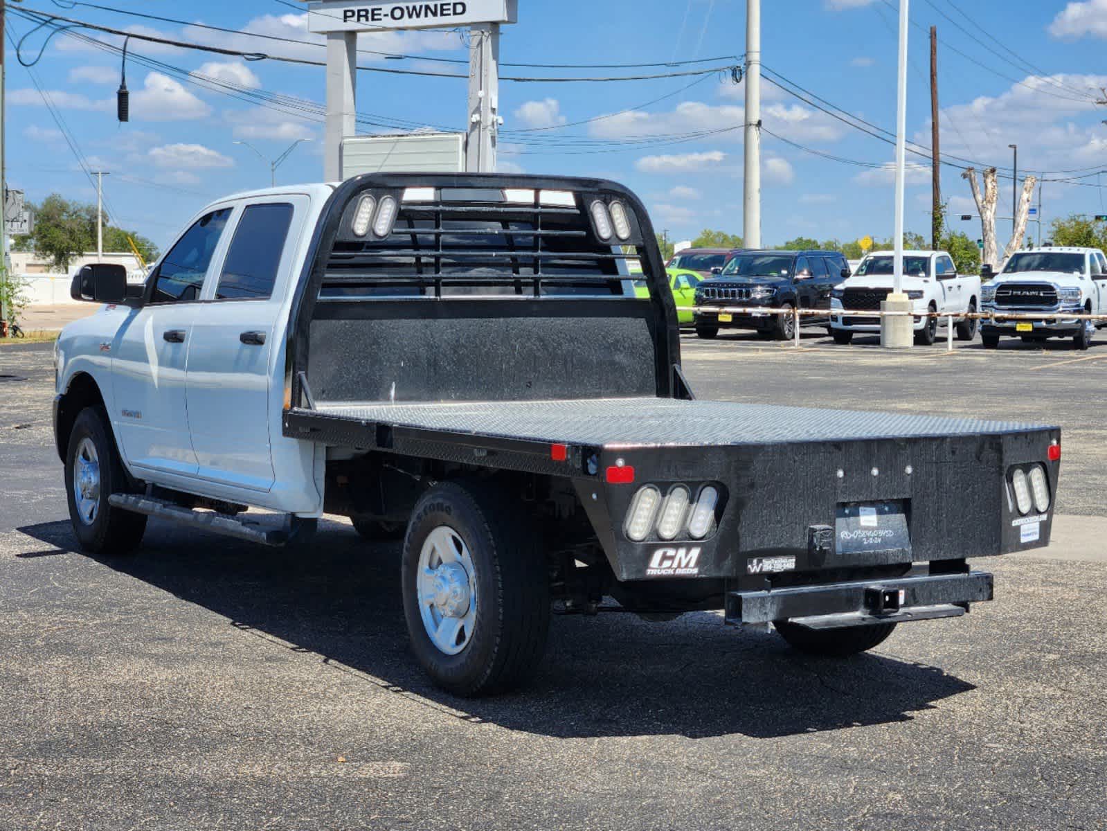 2022 Ram 3500 Chassis Cab Tradesman 4WD Crew Cab 60 CA 172.4 WB 5