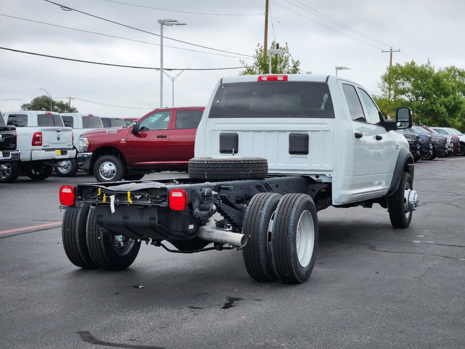 2024 Ram 5500 Chassis Cab Tradesman 4x2 Crew Cab 84 CA 197.4 WB 3