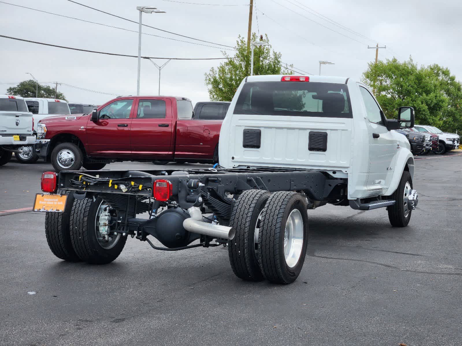 2024 Ram 5500 Chassis Cab SLT 4x4 Reg Cab 120 CA 204.5 WB 3