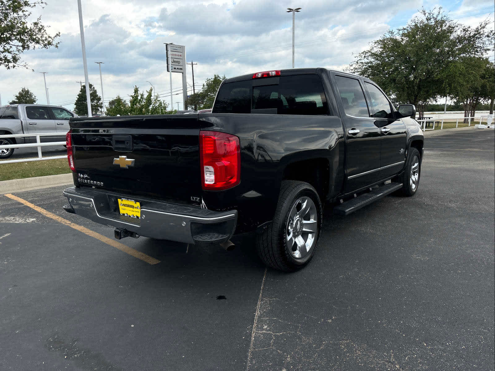 2018 Chevrolet Silverado 1500 LTZ 2WD Crew Cab 143.5 3