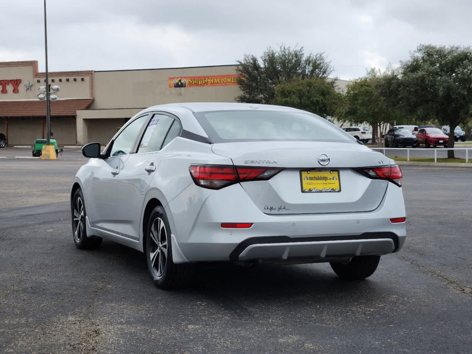 2022 Nissan Sentra SV 14