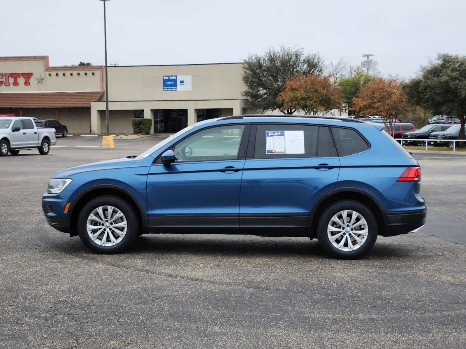 2020 Volkswagen Tiguan S 4