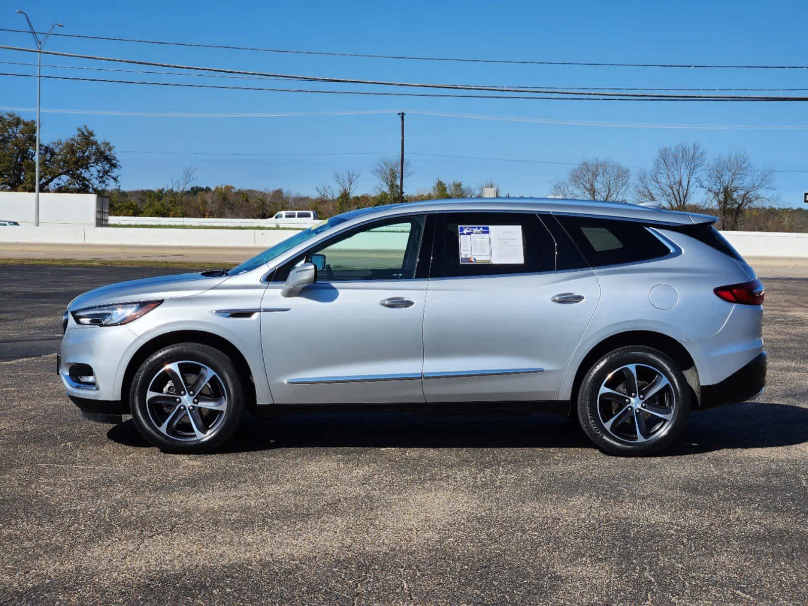 2021 Buick Enclave Essence 4